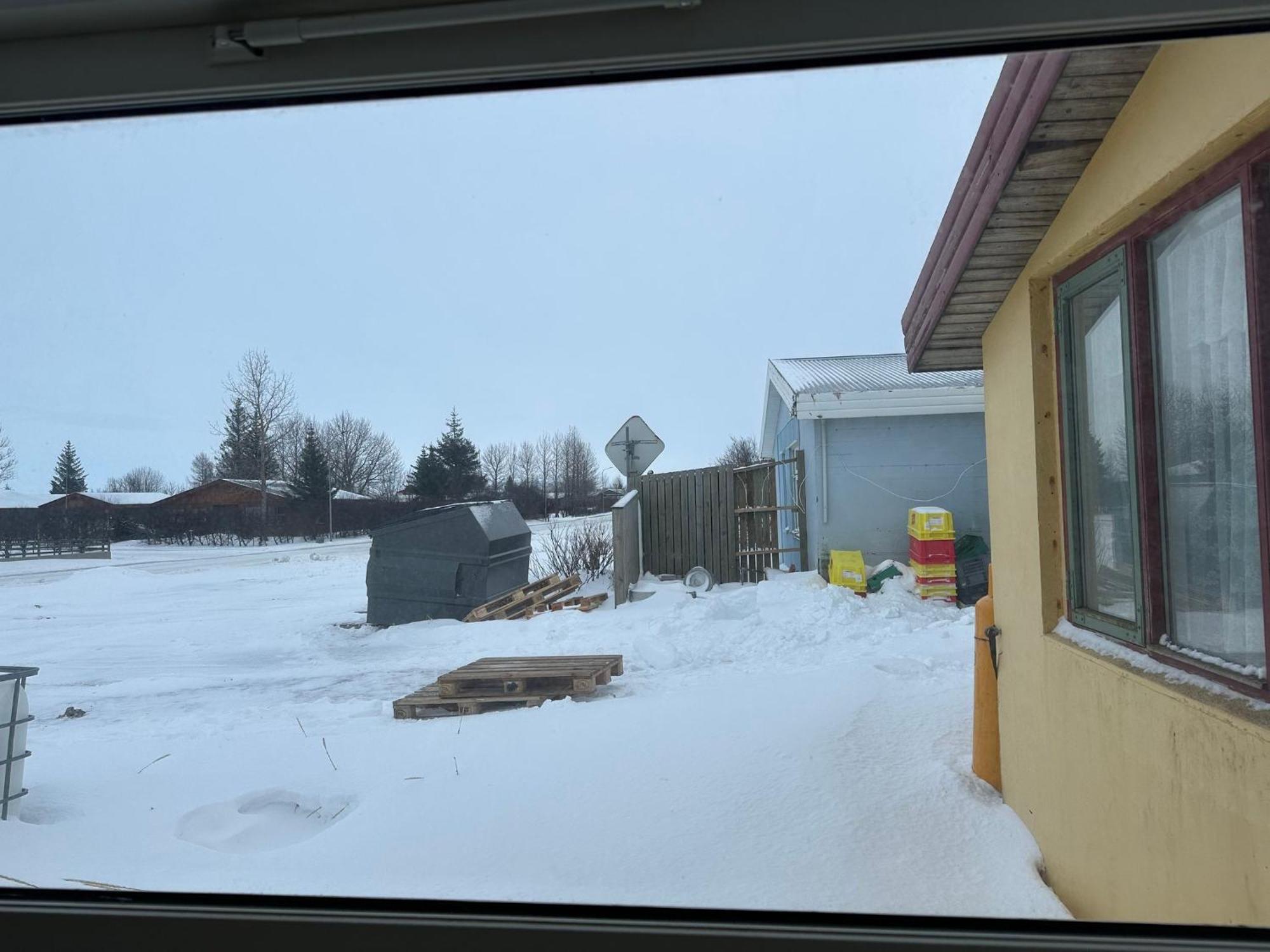Kanslarinn Hostel Хелла Экстерьер фото